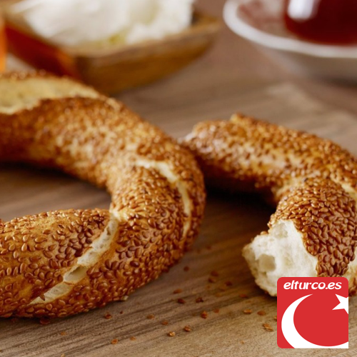 Simit: el pan de sésamo turco, dónde comprarlo en España
