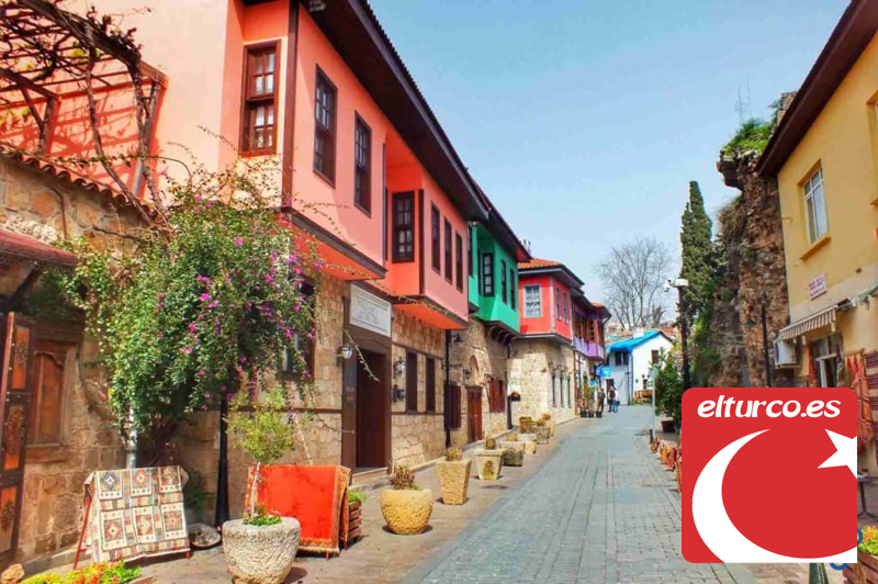 ¿Qué ver en Antalya ciudad? Los 3 lugares imprescindibles